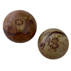 Studio Pottery Stoneware Salt Pepper Shakers Signed by LA